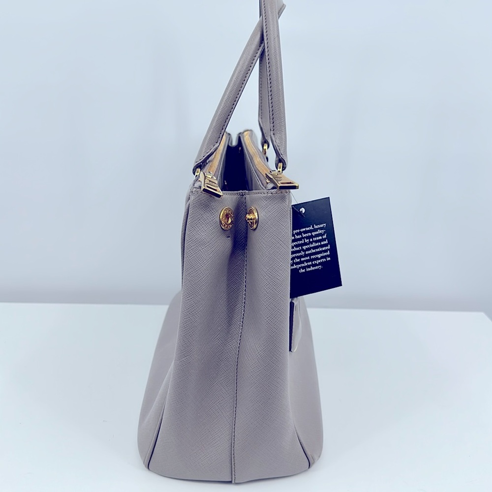 Authenticated PRADA Galleria Saffiano Bag -Beige - Picture 6 of 17